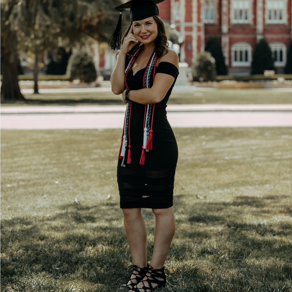 Elegant black dress 🖤
